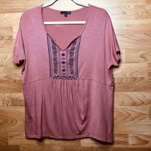 rxb short sleeve v-neck Dusty Mauve w/embroidered